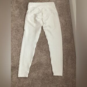 White Textured High-Waist Butt Lifting Leggings